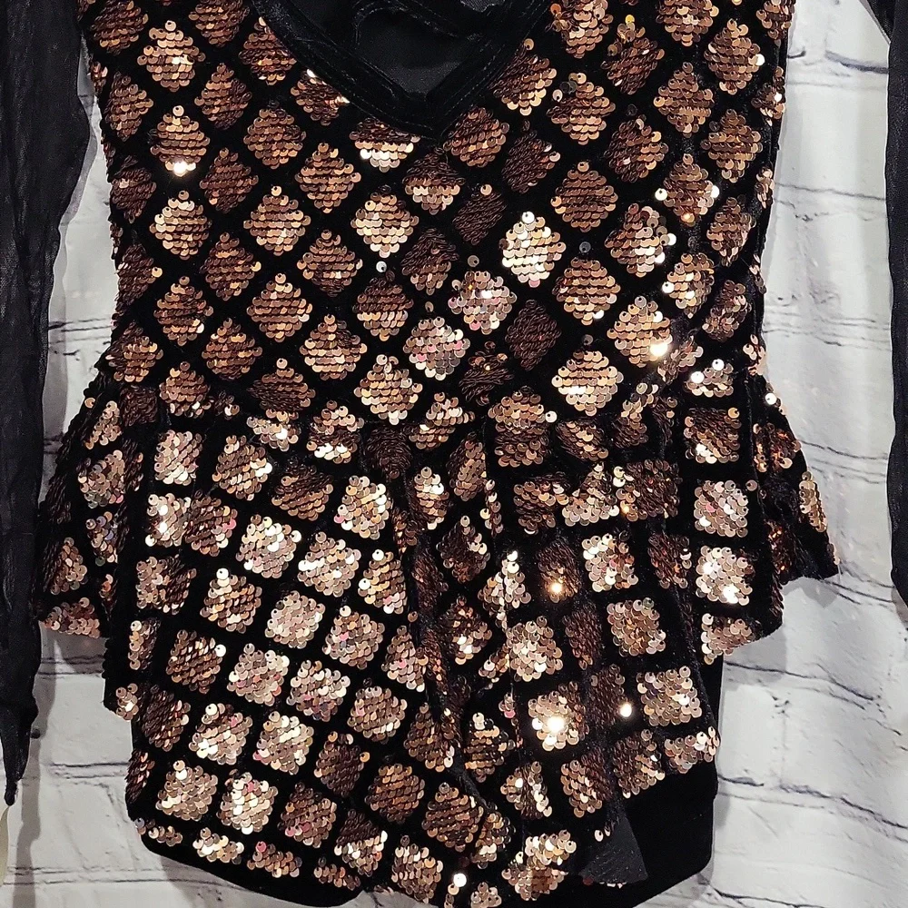 WEISSMAN kid’s  Jazz Dance Costume black and gold sequin
